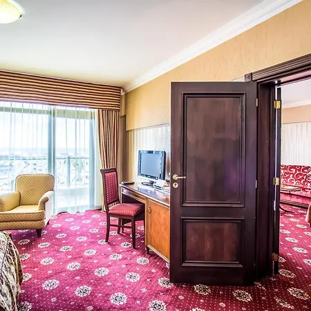 Palace Marina Dinevi Отель Свети-Влас