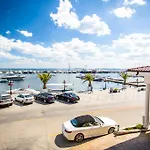 Palace Marina Dinevi