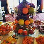 Hotel Palace Marina Dinevi 5*