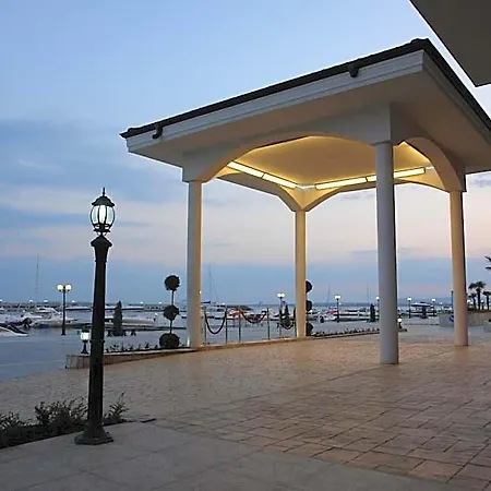 Palace Marina Dinevi 5*