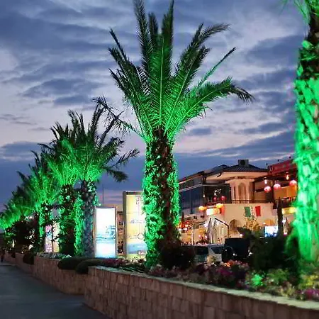 Palace Marina Dinevi 5* Szveti Vlasz
