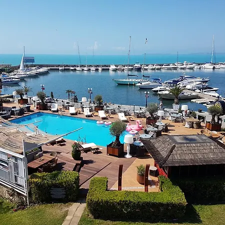 Palace Marina Dinevi 5*