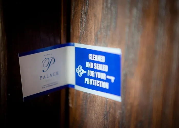 Palace Marina Dinevi Hotel