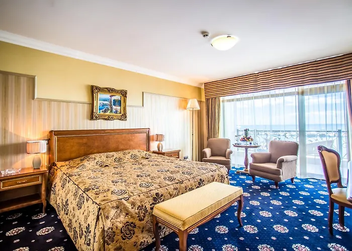 Отель Palace Marina Dinevi Свети-Влас