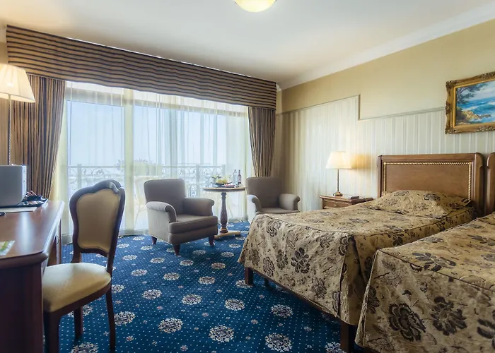 Palace Marina Dinevi Отель Свети-Влас