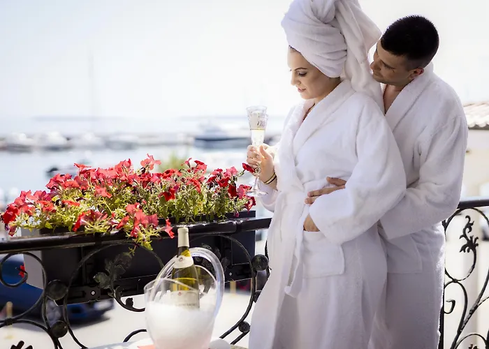 Отель Palace Marina Dinevi Свети-Влас