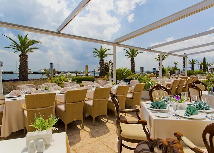 Palace Marina Dinevi 5* Свети-Влас