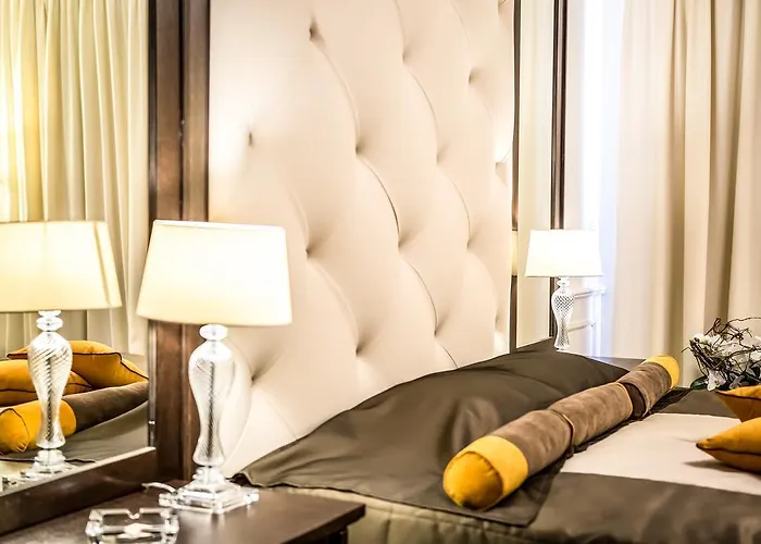 Hotel Palace Marina Dinevi 5*