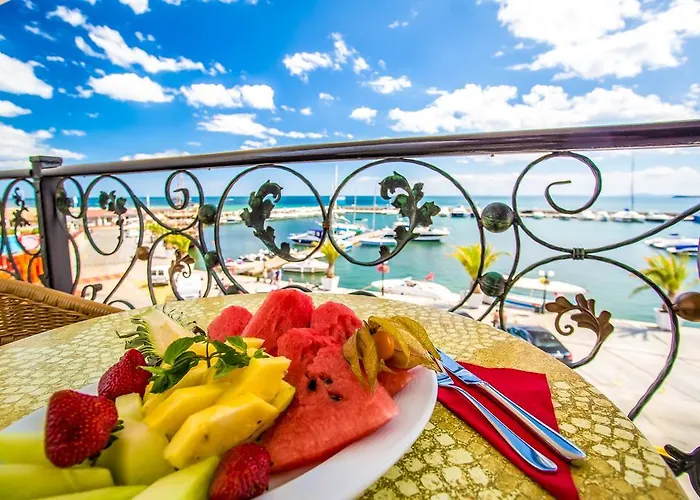 Отель Palace Marina Dinevi Свети-Влас